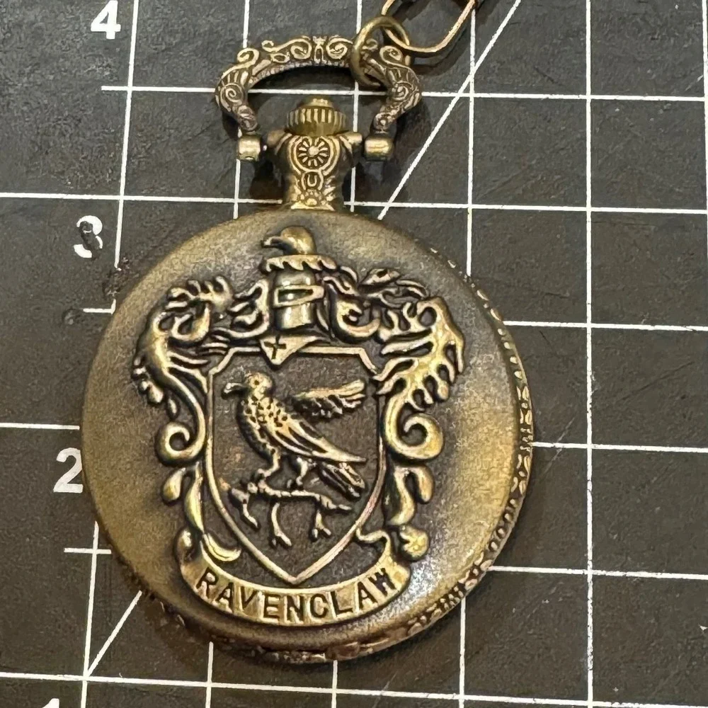 Harry Potter Ravenclaw Pocket Watch Bronze Tone Quartz Crest Hunter Case Chain